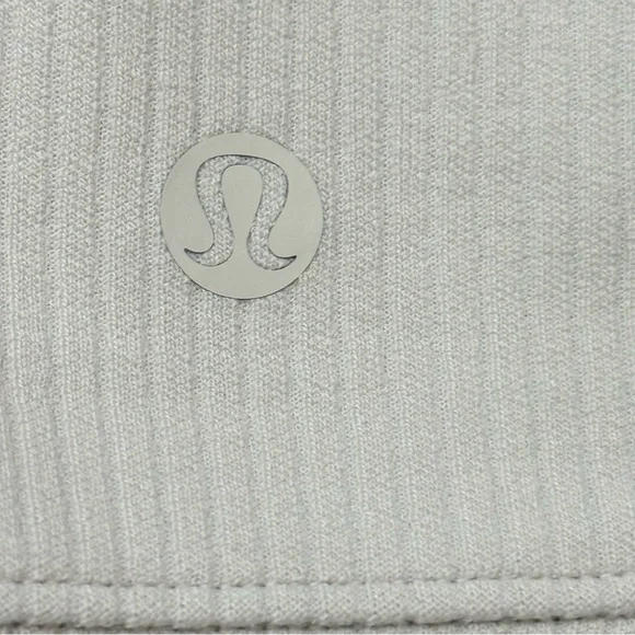 Lululemon Ribbed Softstreme Flared Pant Women’s Size 4 High Rise New With Tags - Picture 2 of 8